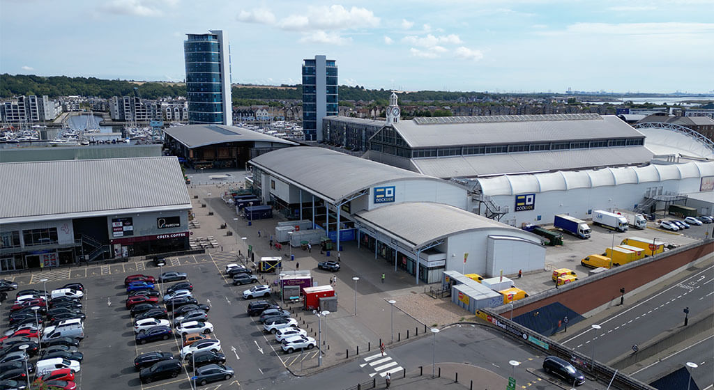 dockside outlet shopping centre